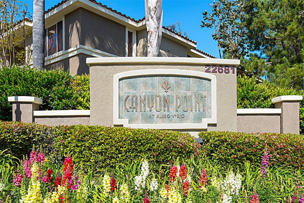 22681 Oakgrove 613