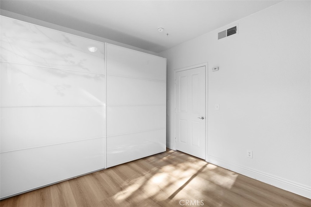 22681 Oakgrove 613