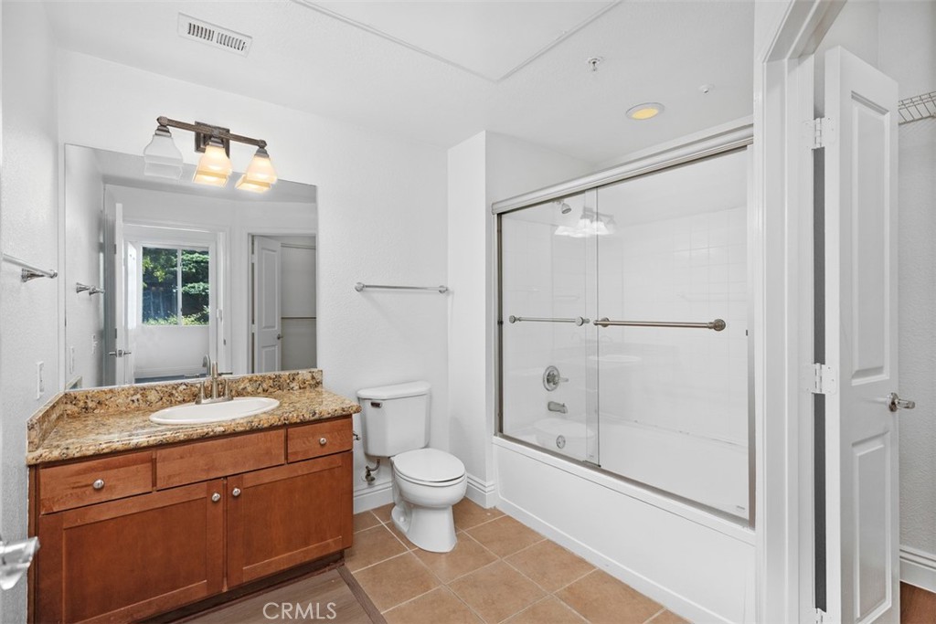 22681 Oakgrove 613