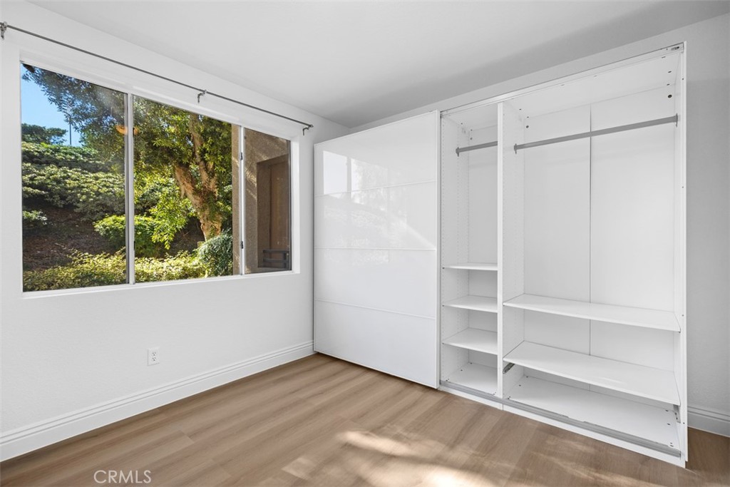 22681 Oakgrove 613