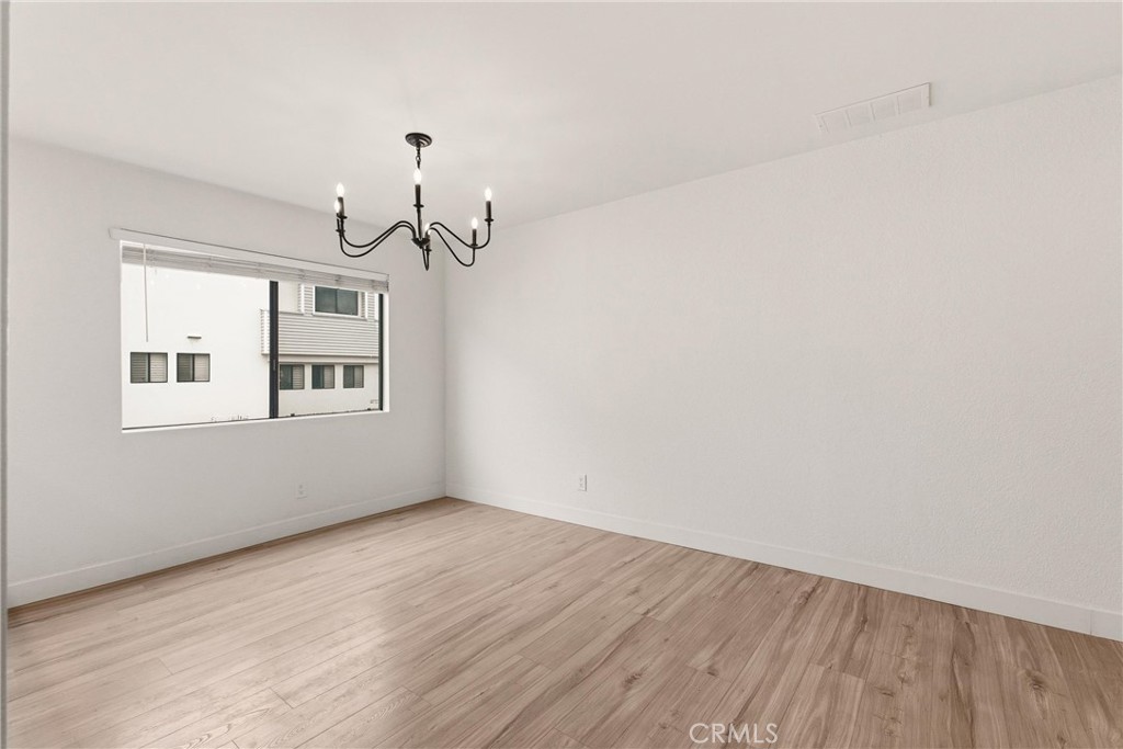 15111 Freeman Avenue 84