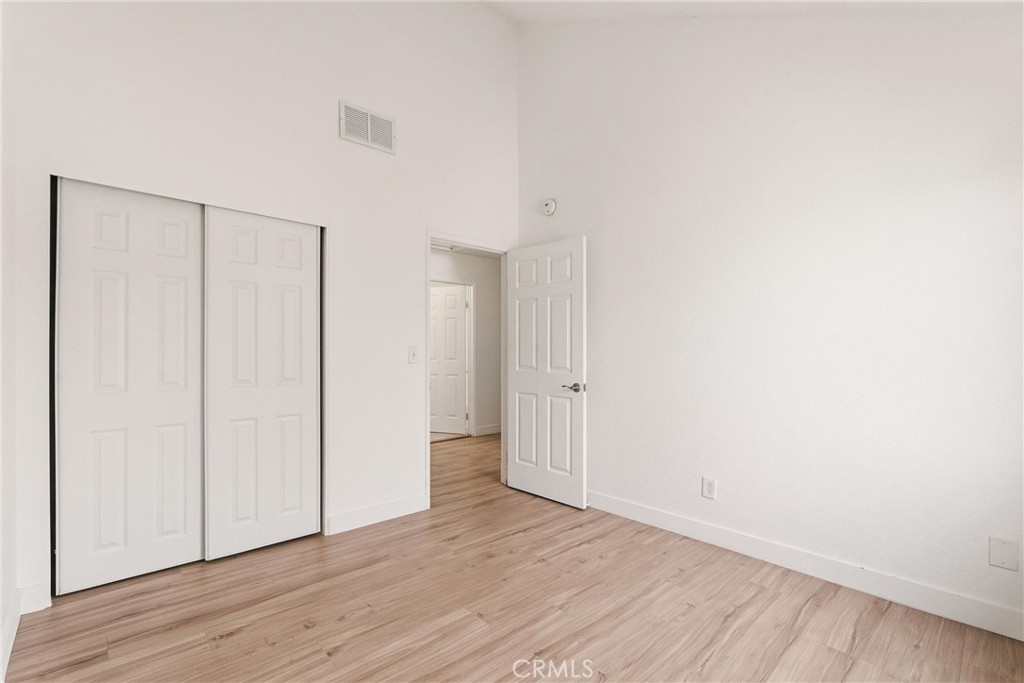 15111 Freeman Avenue 84