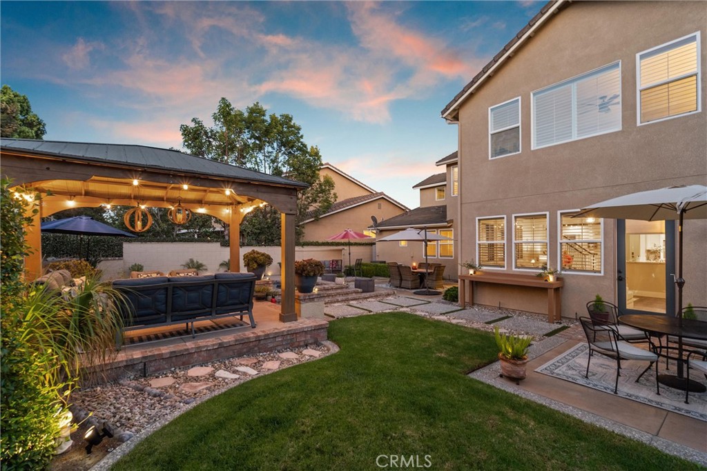 2440 N Highwood Road