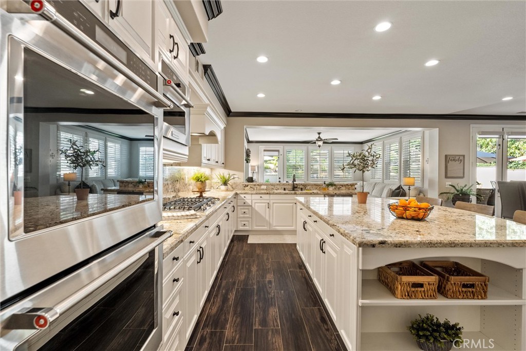 2440 N Highwood Road