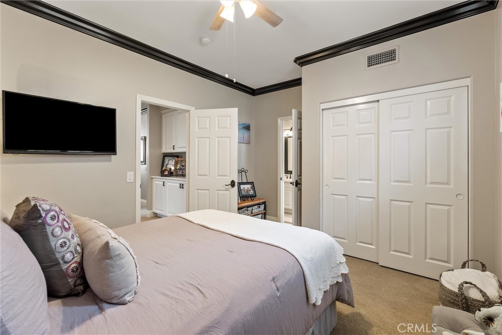 2440 N Highwood Road