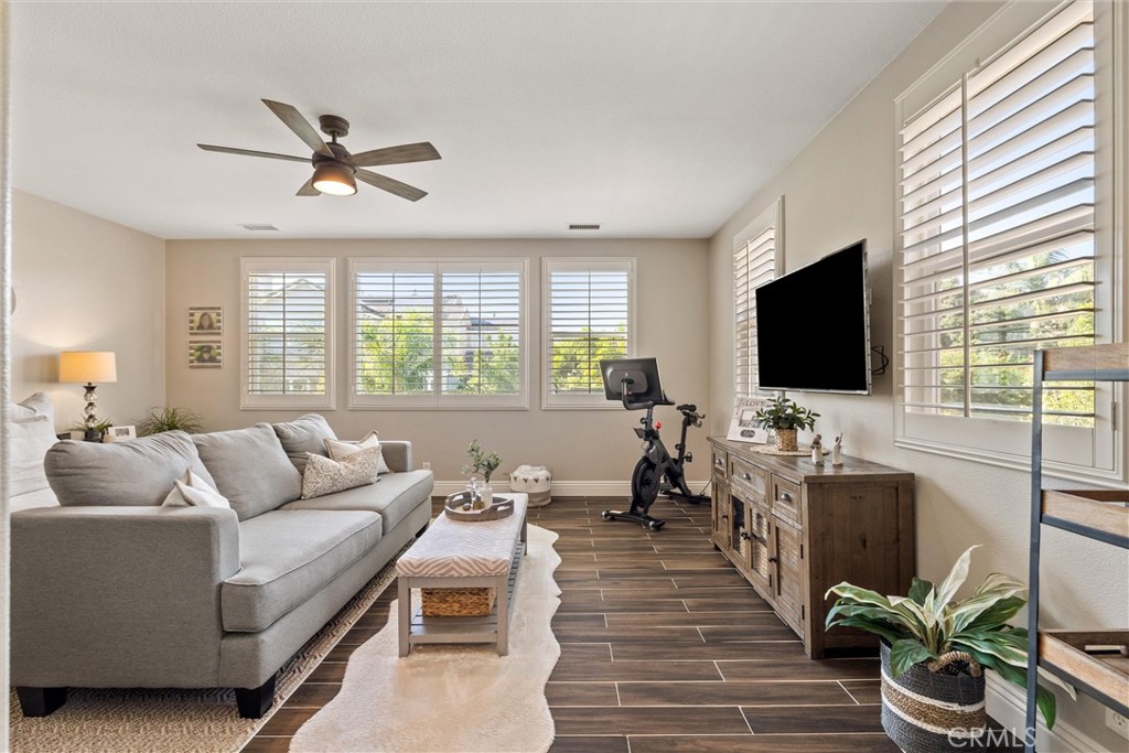 2440 N Highwood Road