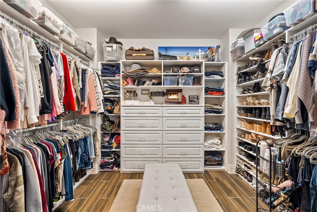 2440 N Highwood Road