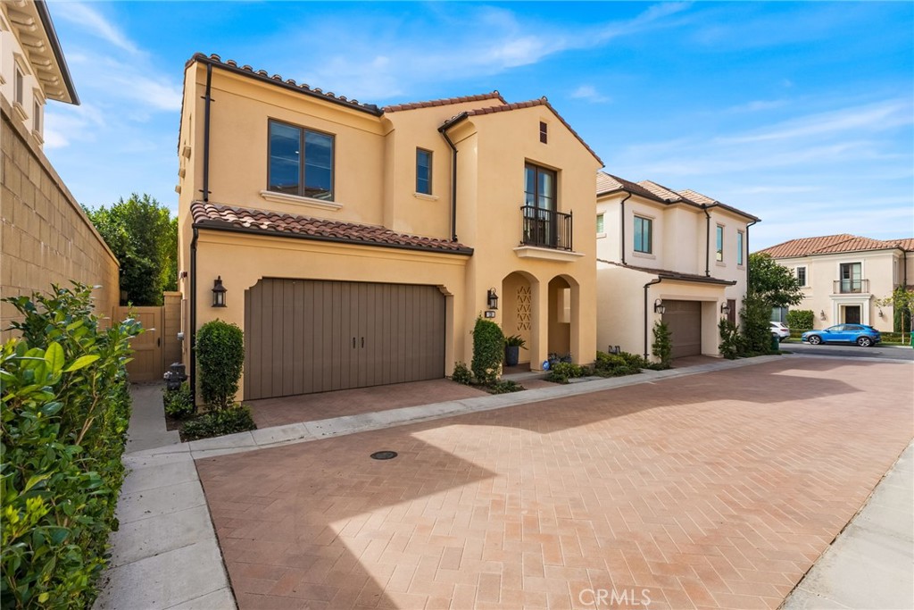 120 Linda Vista