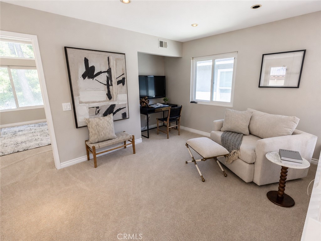 1055 S Silver Star Way