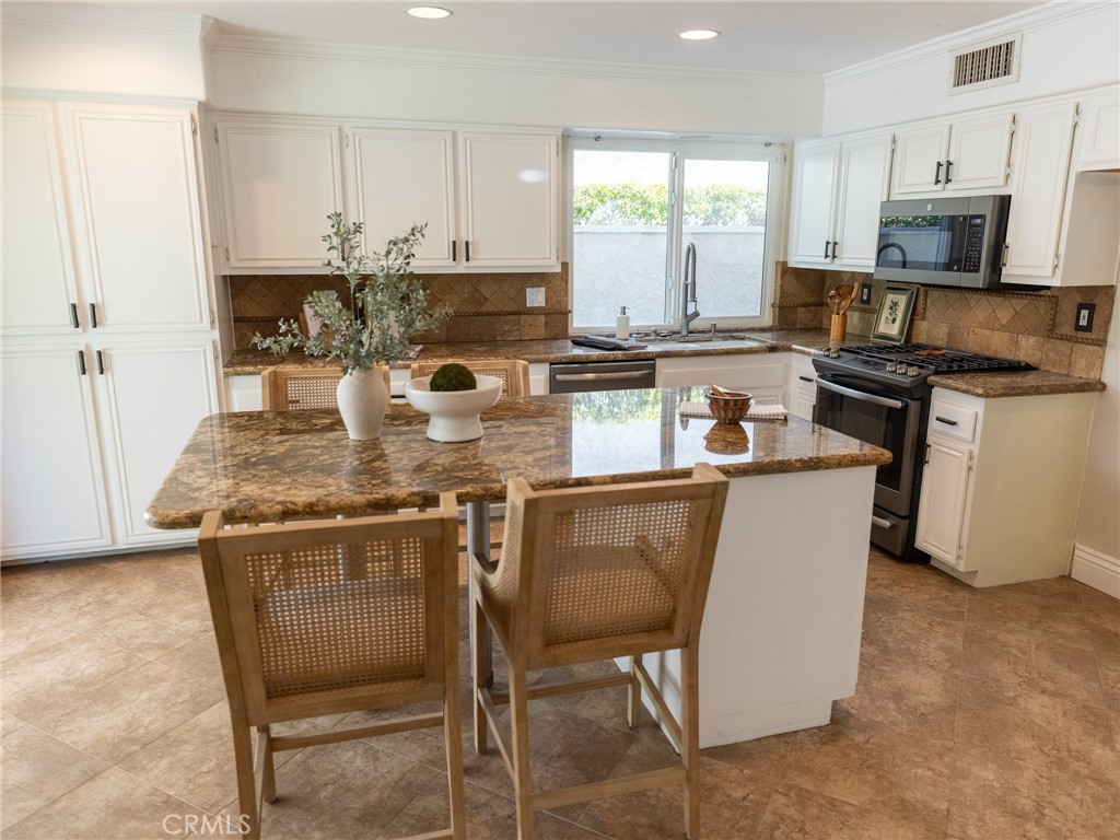 1055 S Silver Star Way