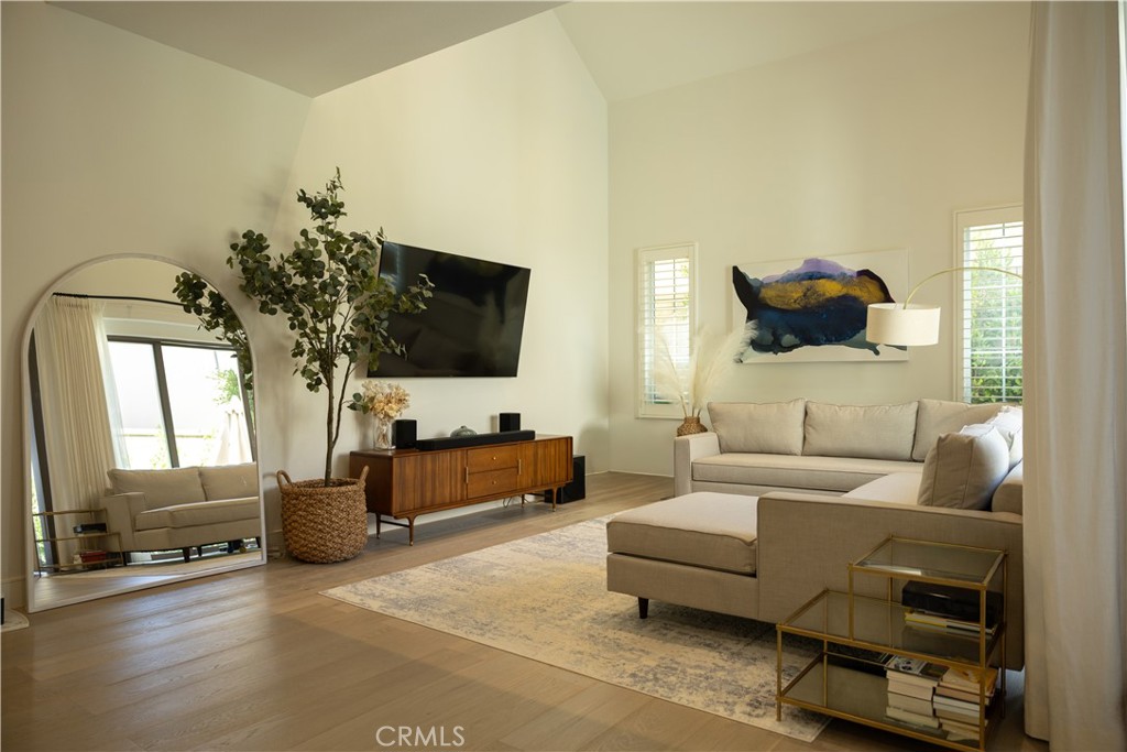 122 Linda Vista