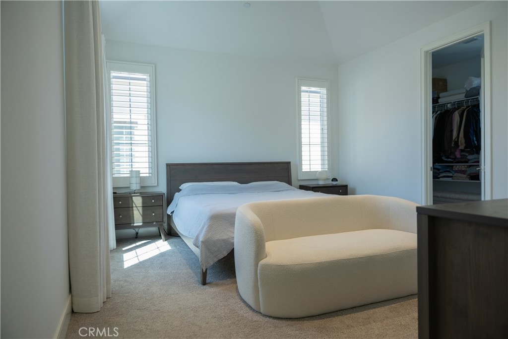 122 Linda Vista