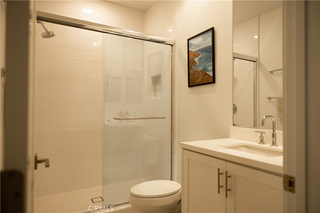 122 Linda Vista