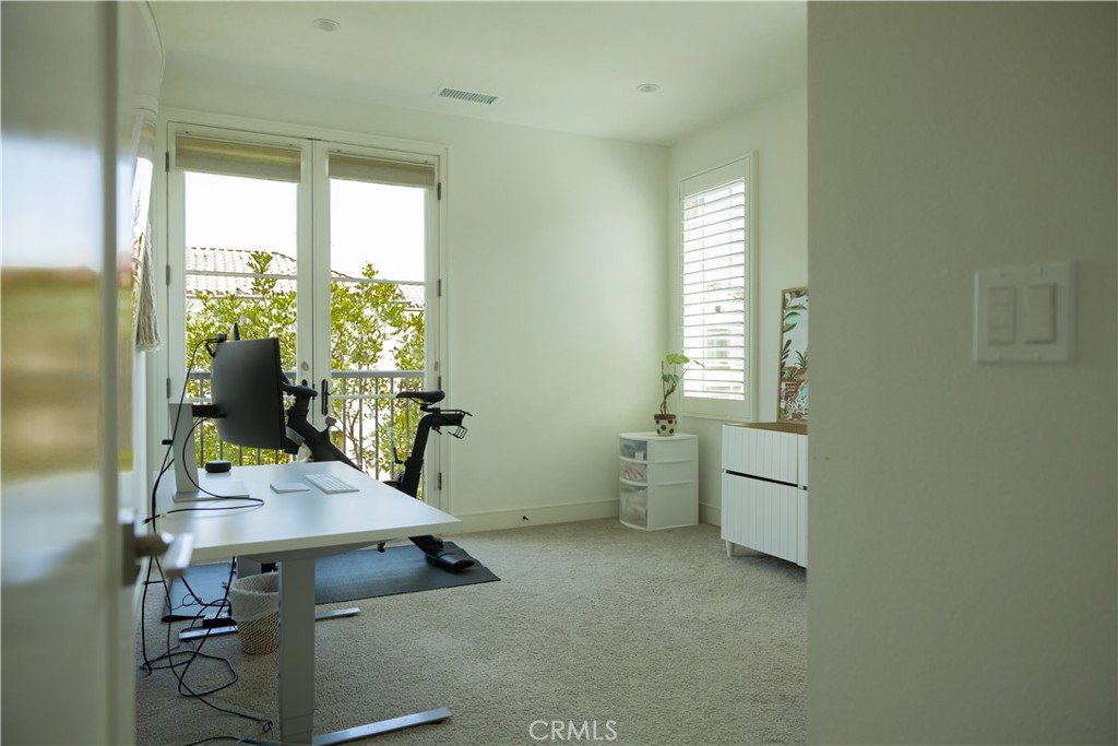 122 Linda Vista