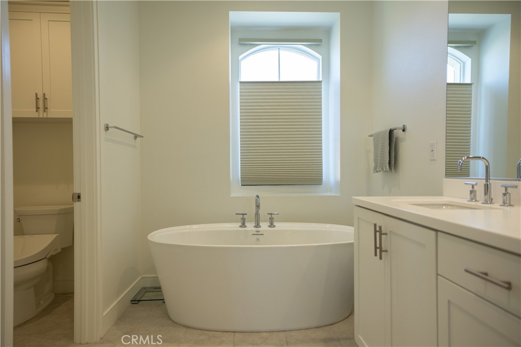 122 Linda Vista
