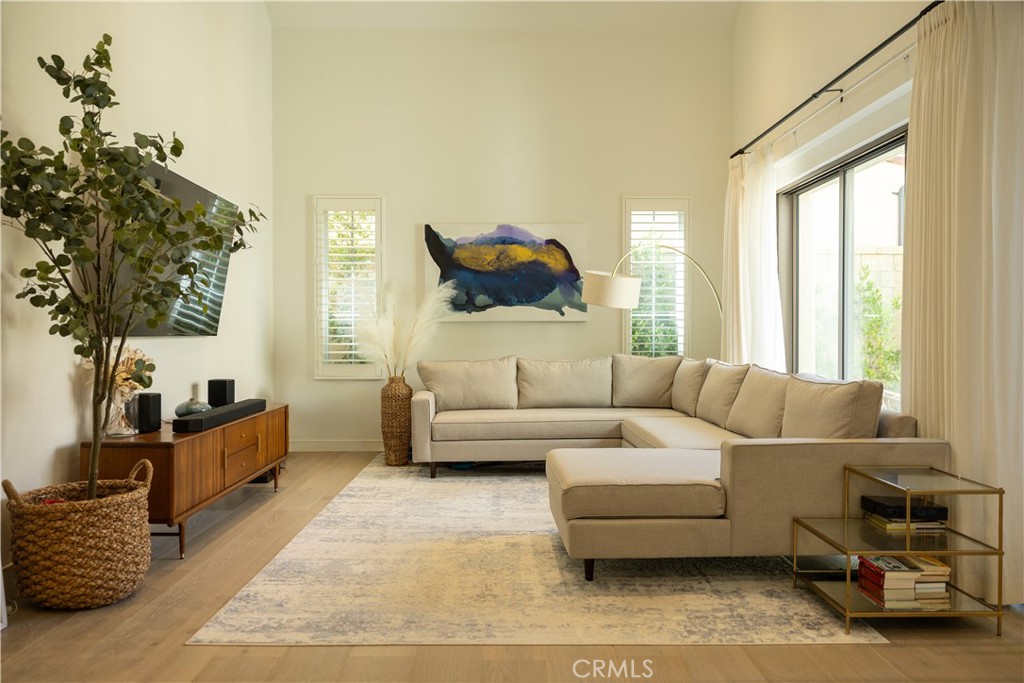 122 Linda Vista