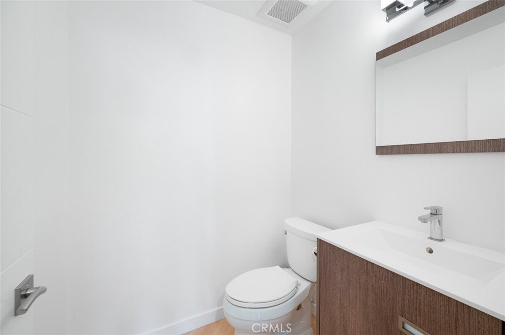 19562 Pompano Lane 106