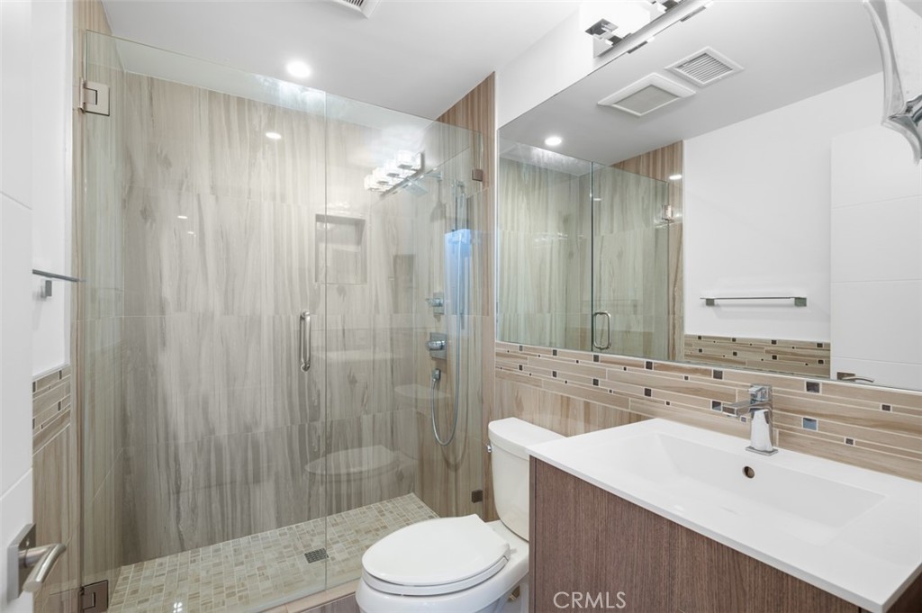 19562 Pompano Lane 106