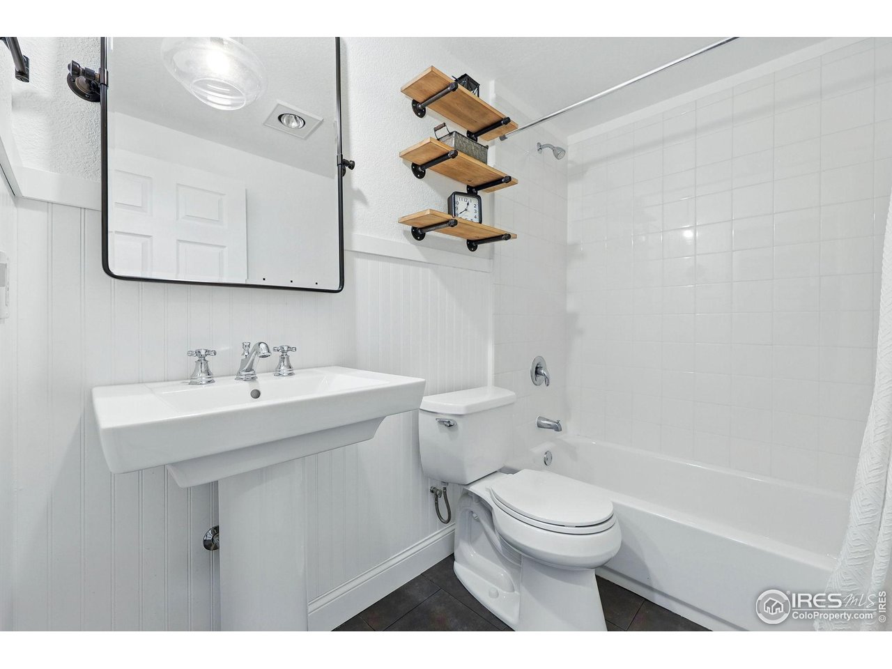 3235 Basalt Ct Superior