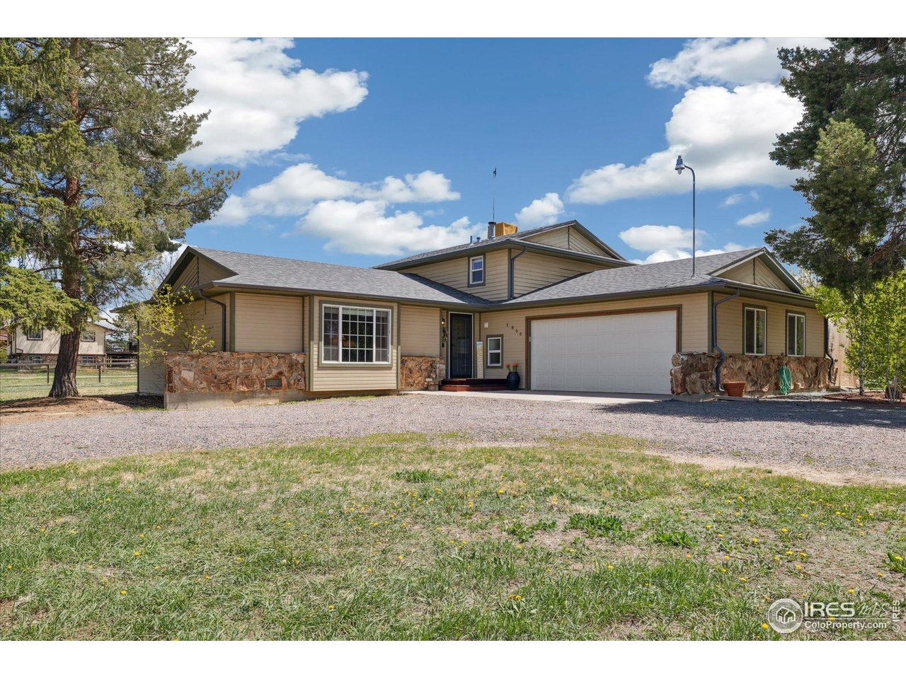 1866 Mountain View St Erie