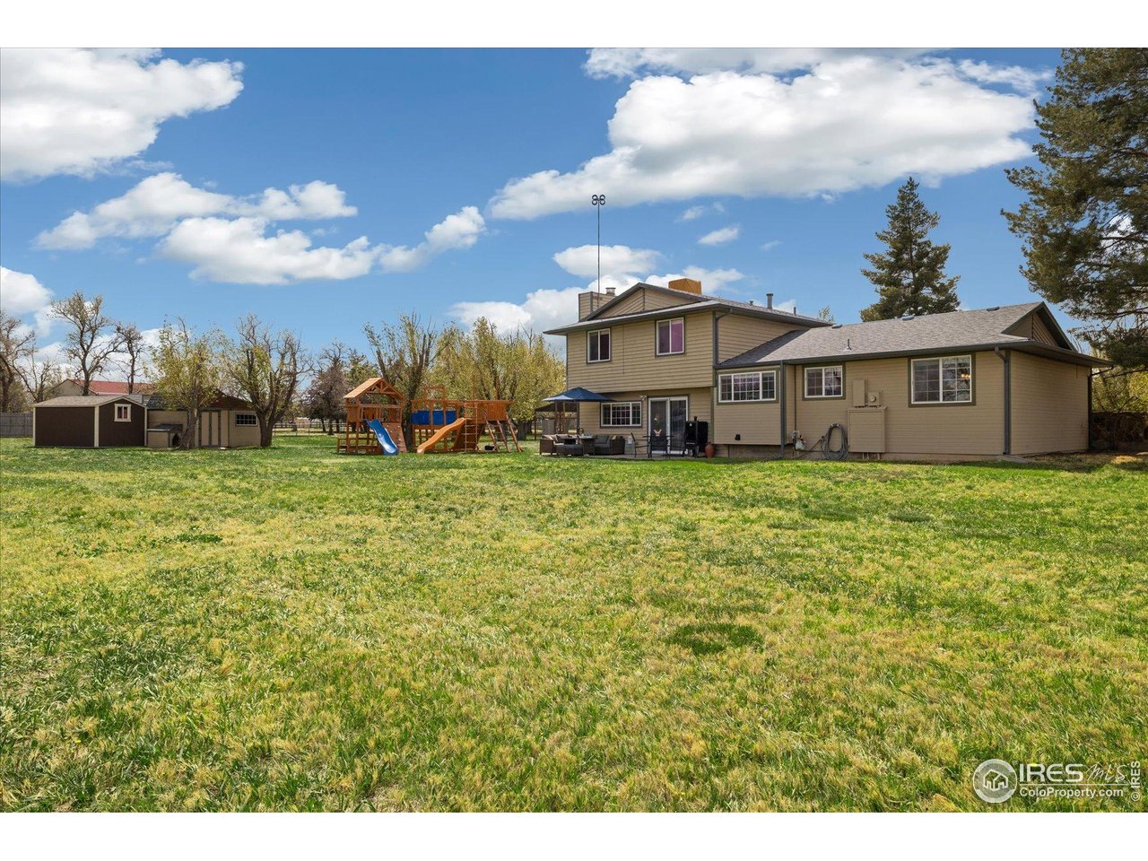 1866 Mountain View St Erie