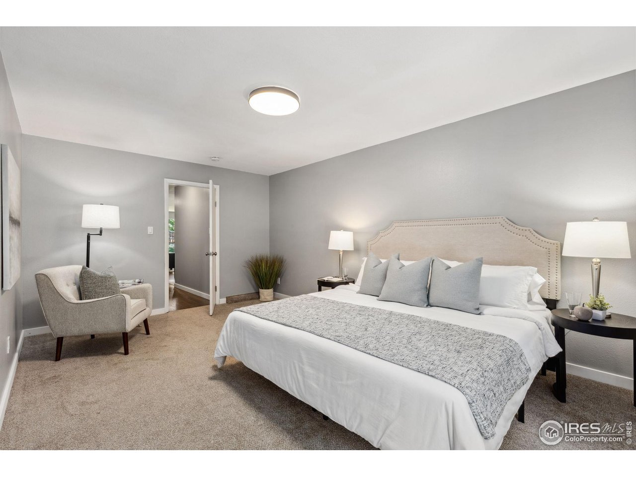 2537 Lanyon Dr Longmont