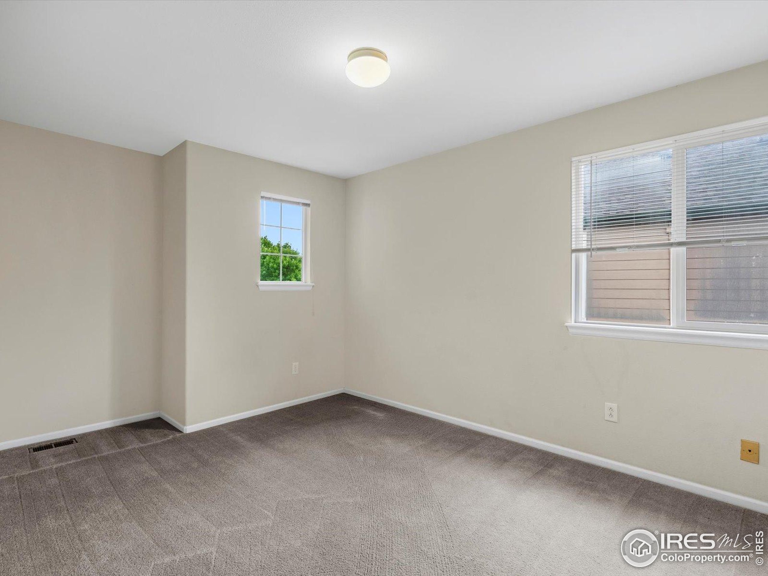 1503 Prairie Hawk Dr