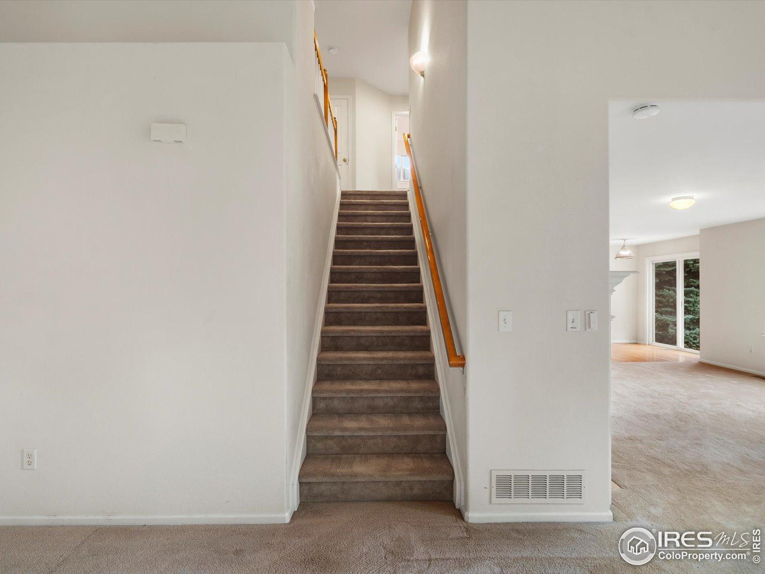 1503 Prairie Hawk Dr