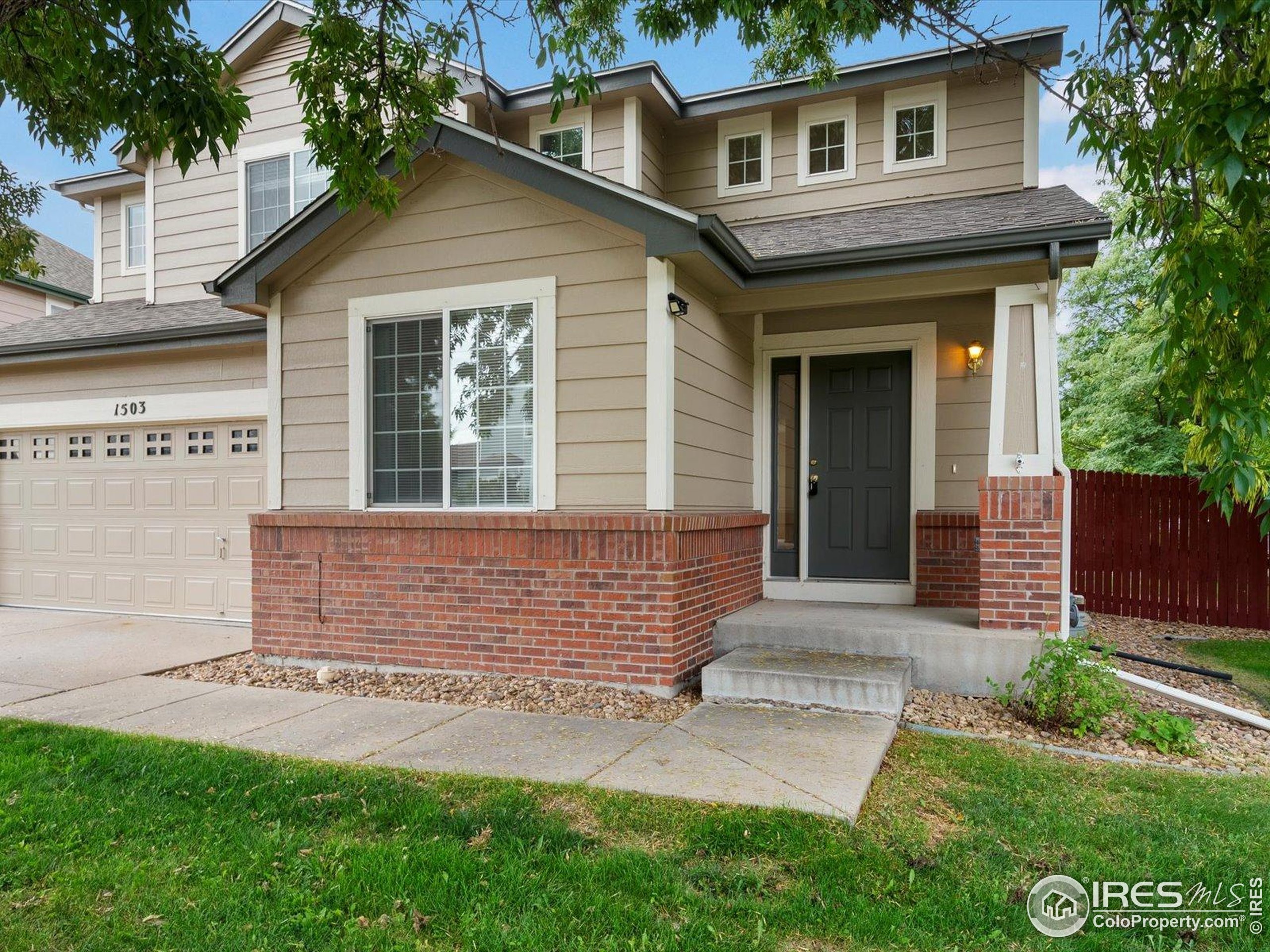 1503 Prairie Hawk Dr