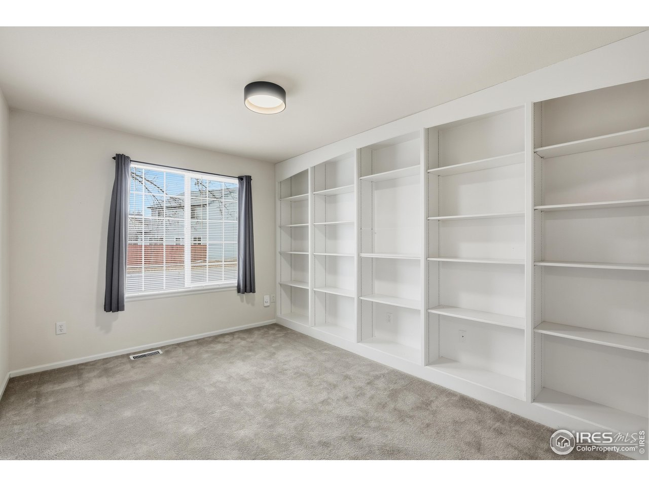 1503 Prairie Hawk Dr