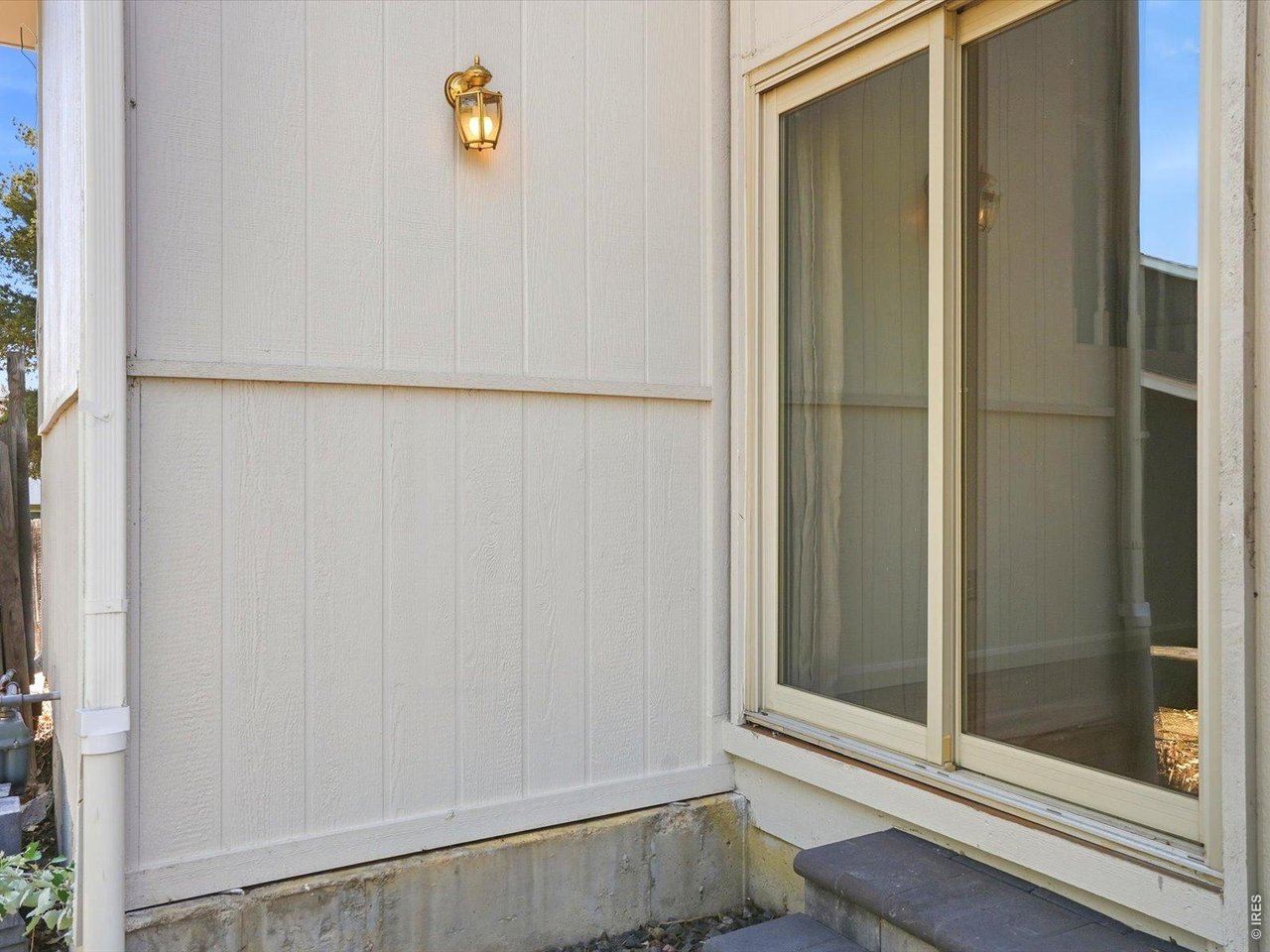 3214 W 135th Ave
