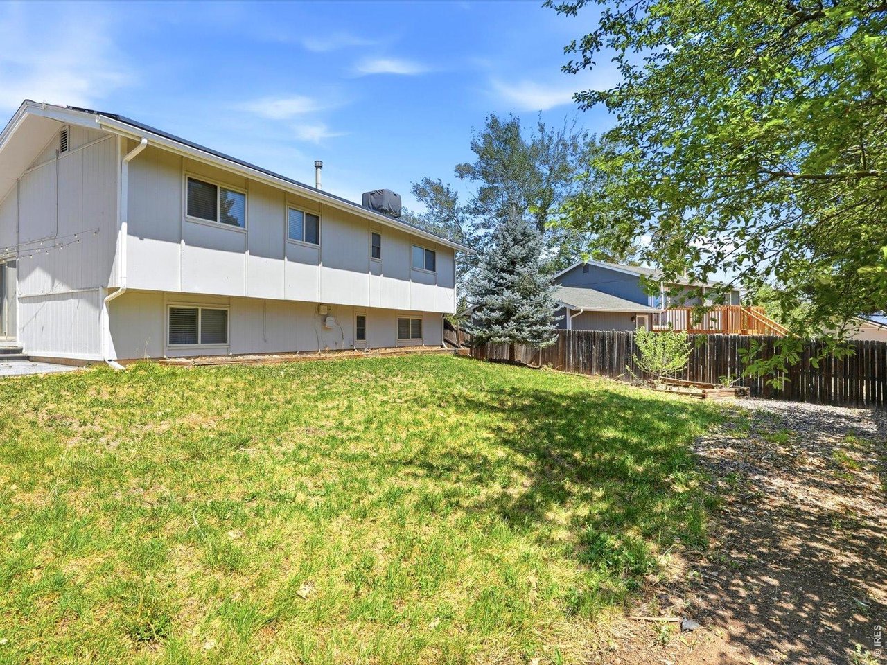 3214 W 135th Ave