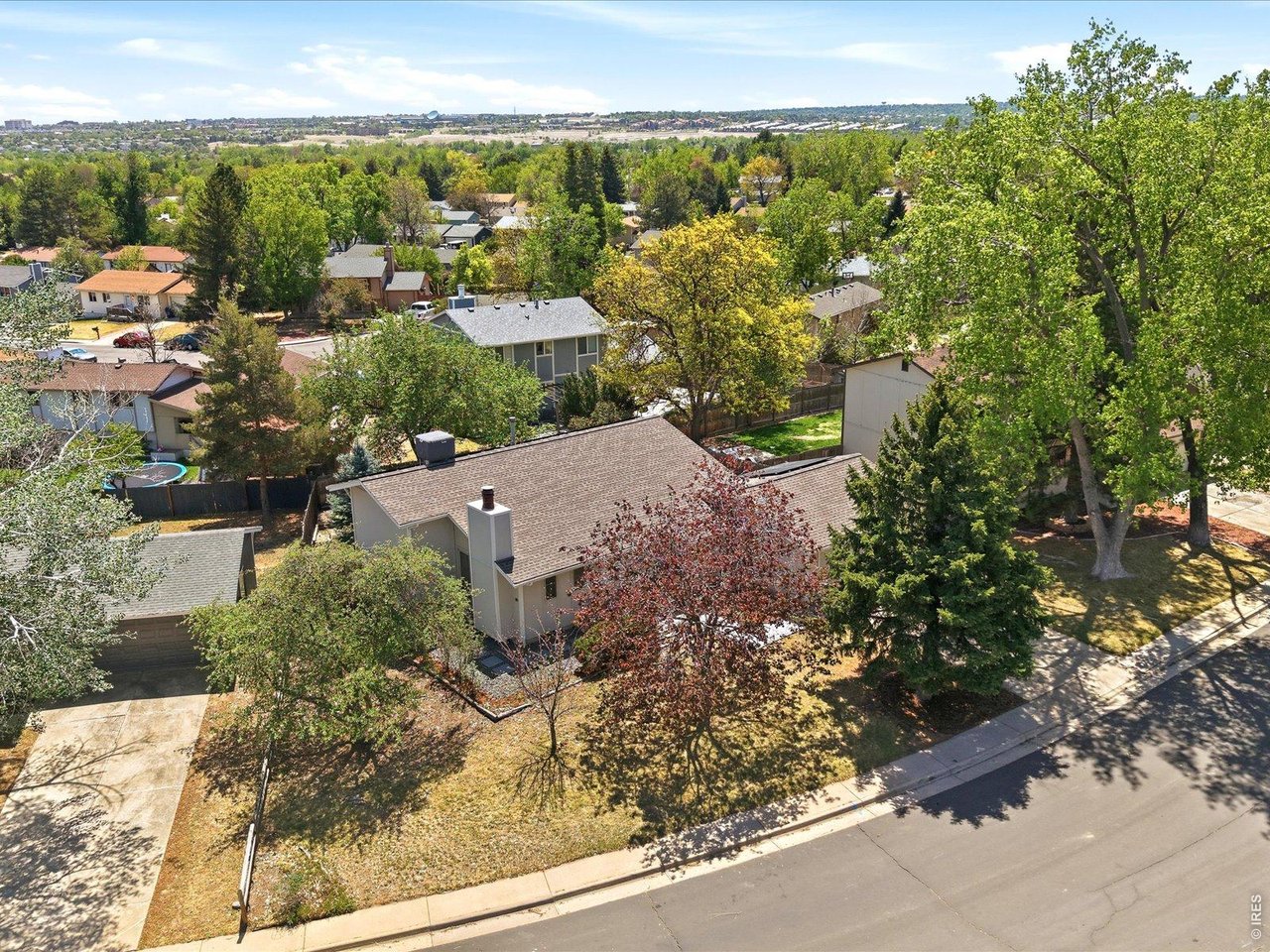 3214 W 135th Ave