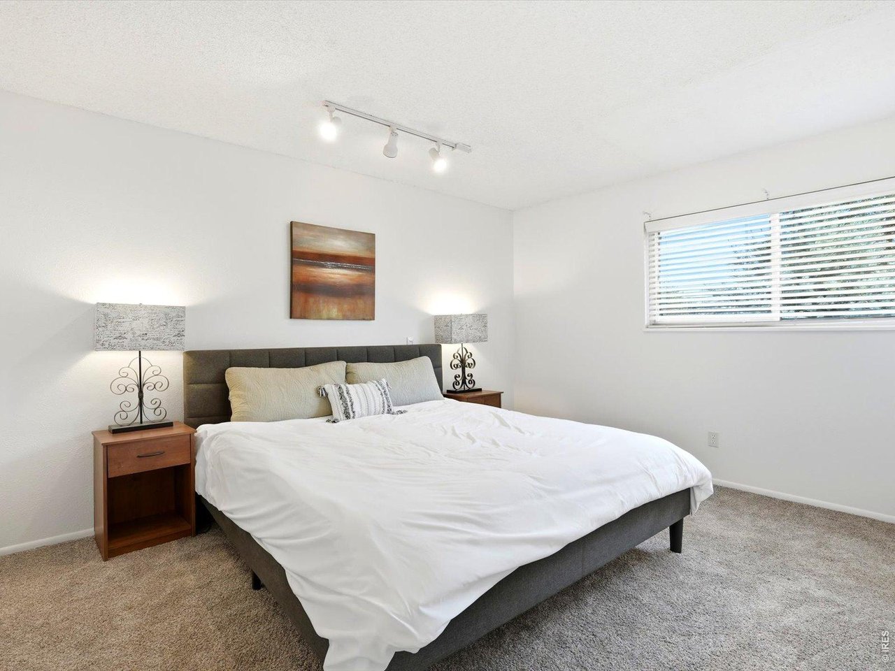 3214 W 135th Ave