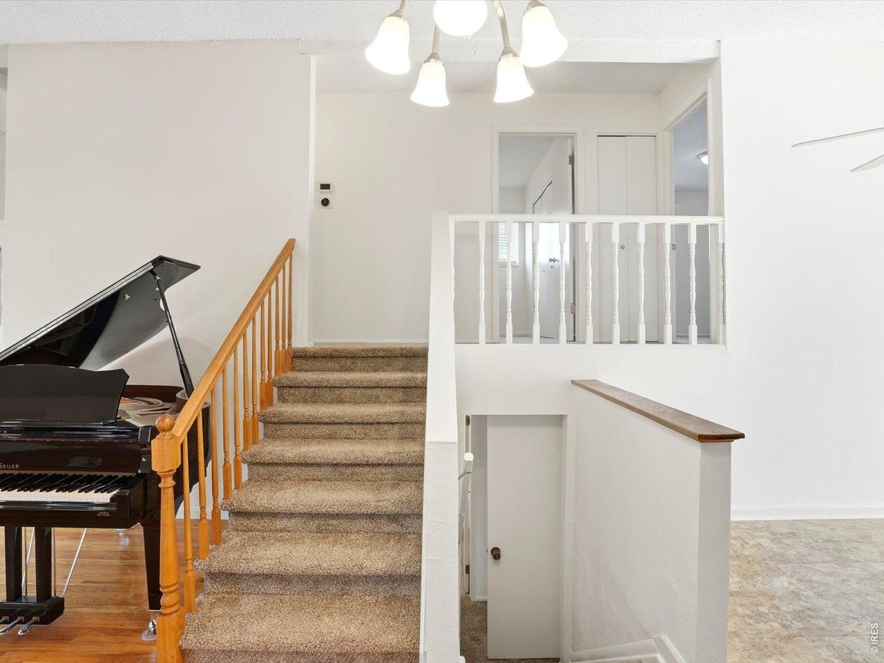 3214 W 135th Ave