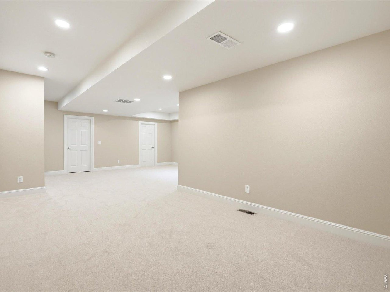 15900 W 83rd Pl