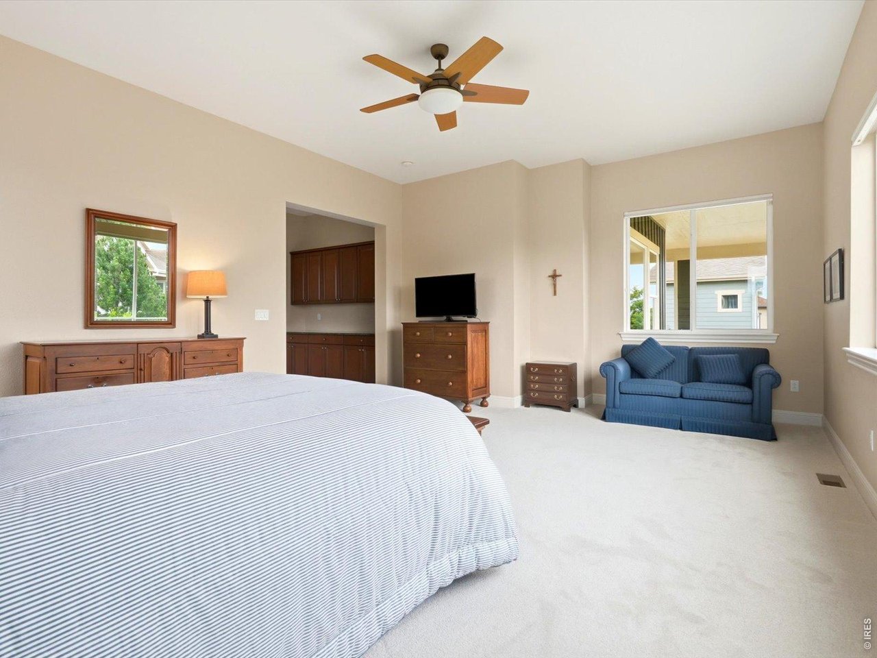 15900 W 83rd Pl