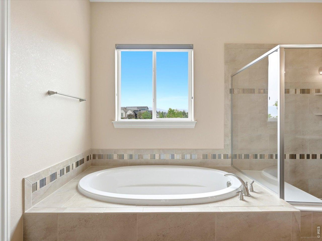 15900 W 83rd Pl