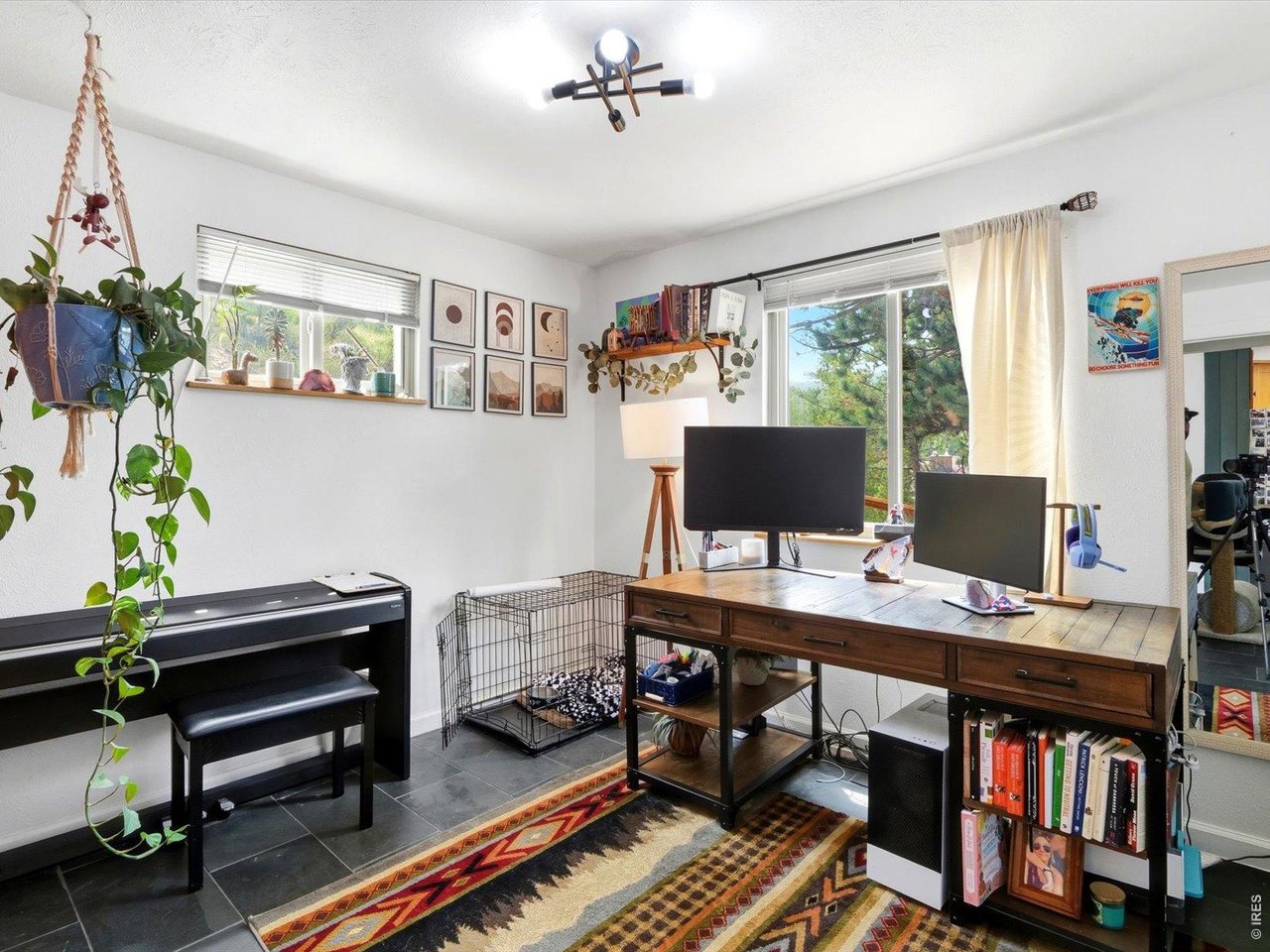 230 Alpine Dr