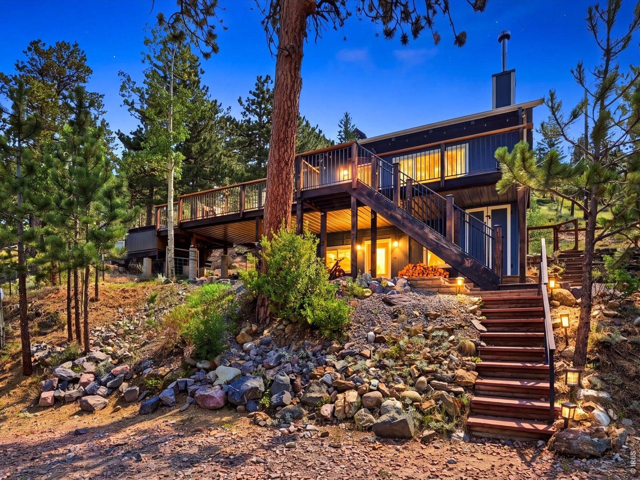 230 Alpine Dr