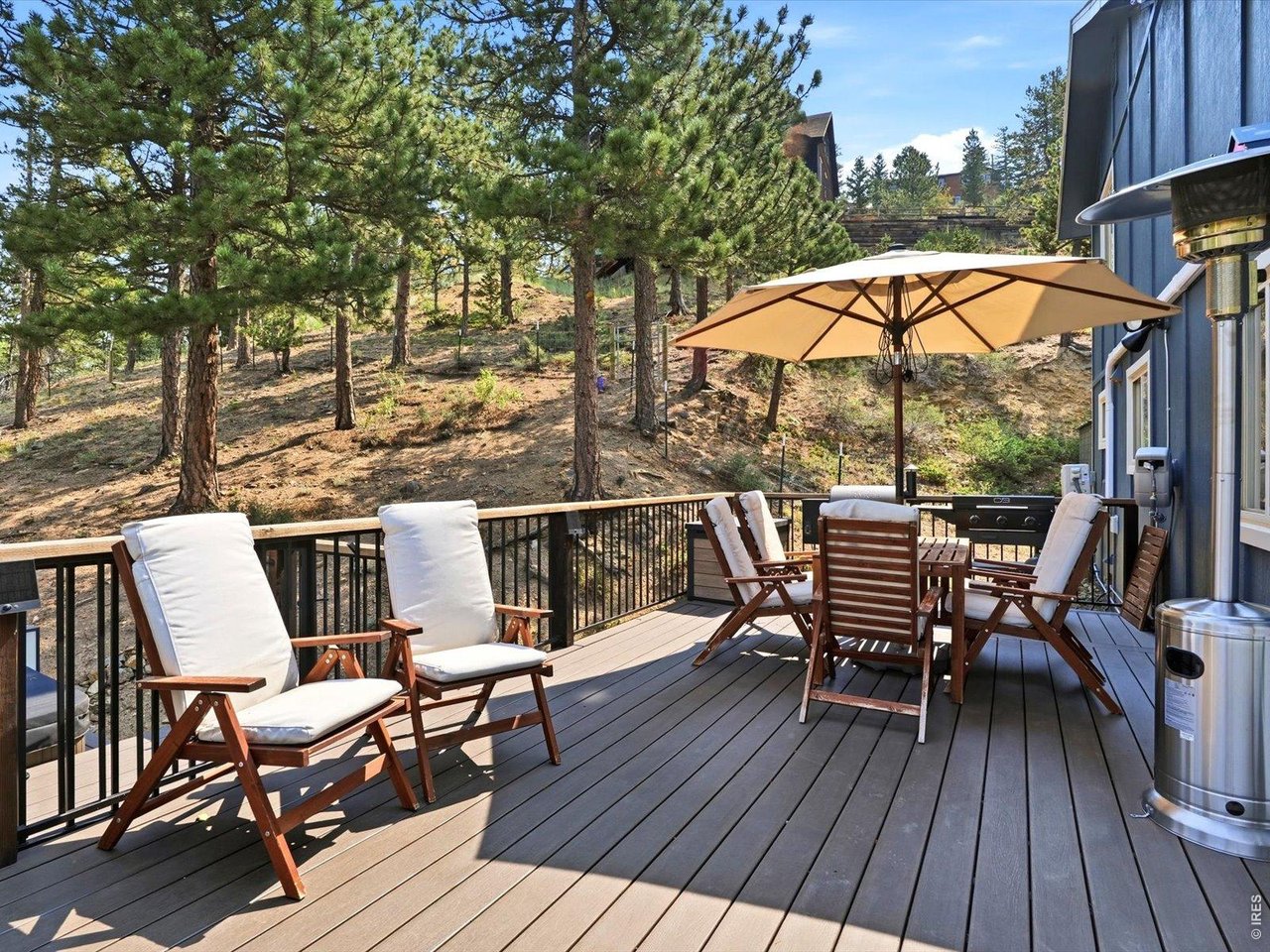 230 Alpine Dr