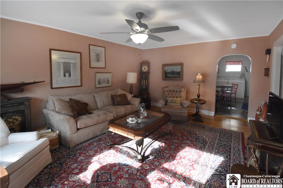 34 Beckman Avenue