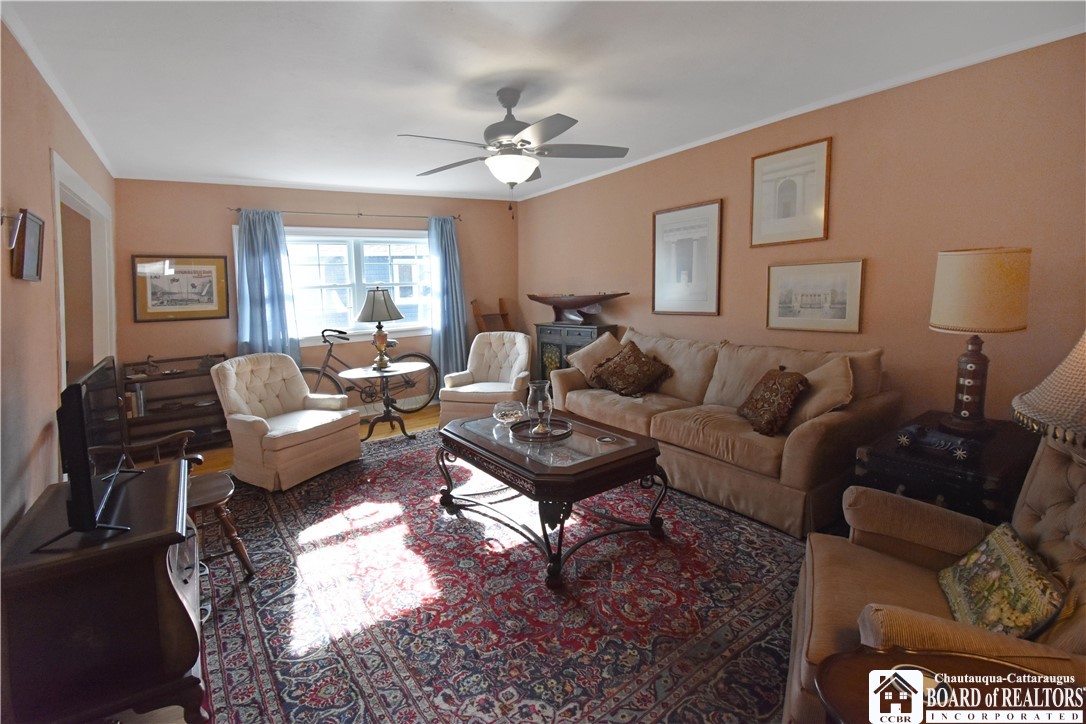 34 Beckman Avenue