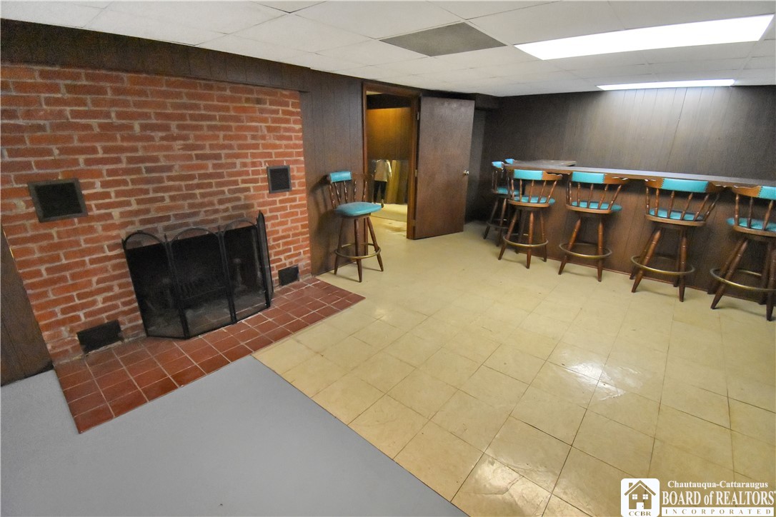 4 Holmes Place