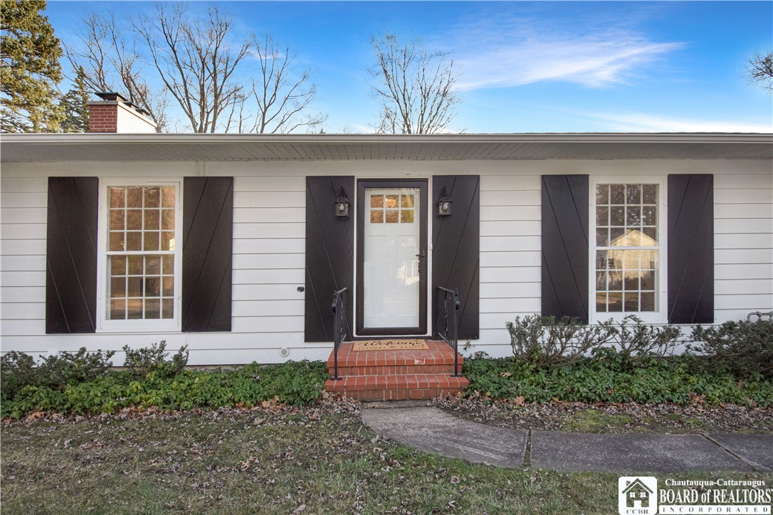 4 Holmes Place