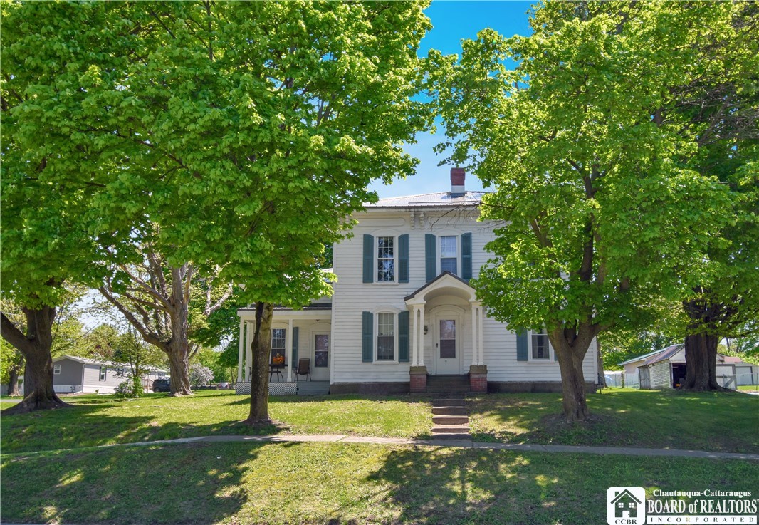 42 East Main Street