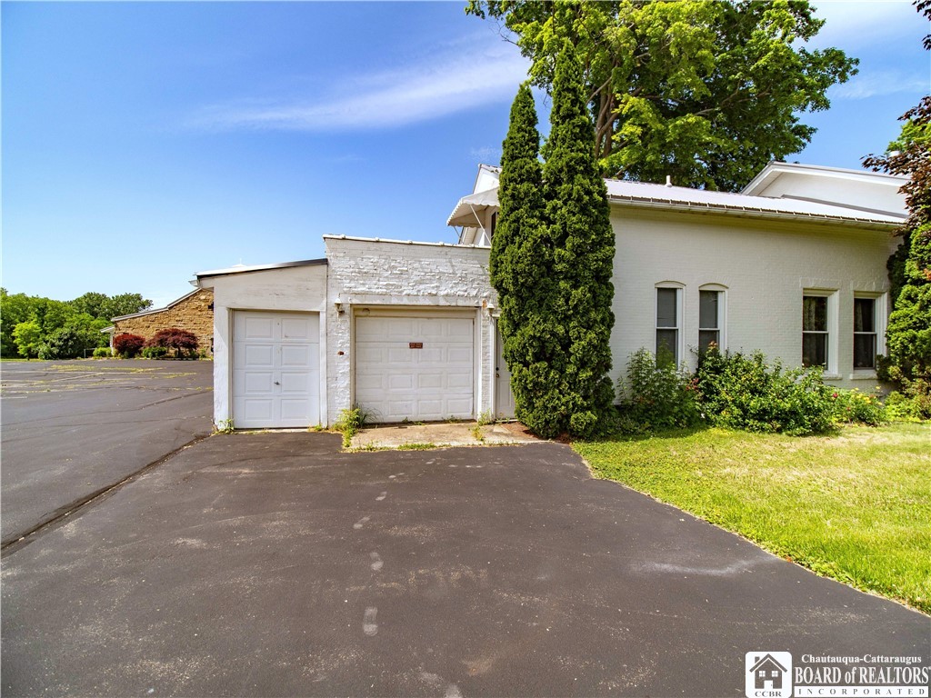 12 Central Avenue