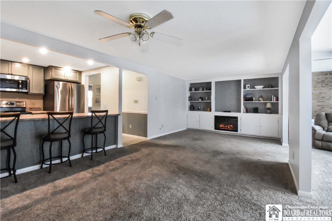 807 Edgewater Drive 807