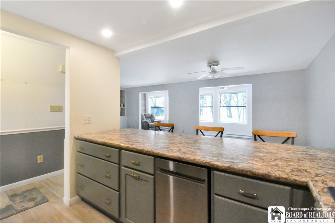 807 Edgewater Drive 807