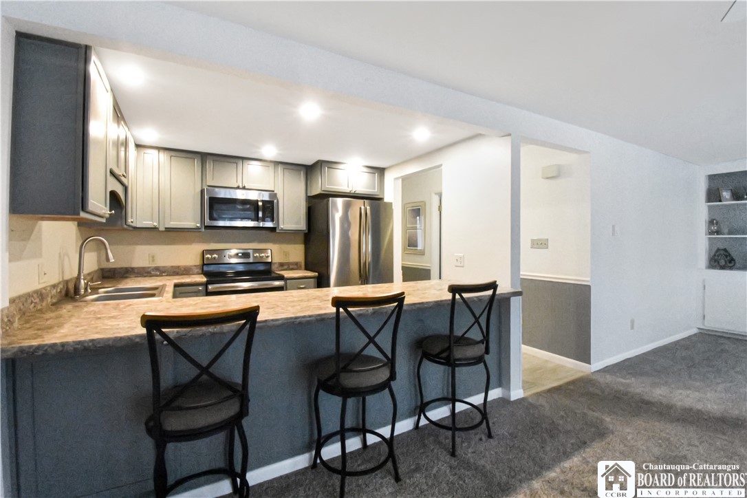 807 Edgewater Drive 807